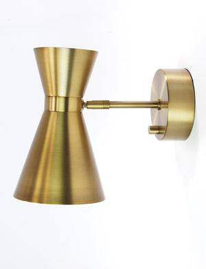 emerson battery operated wall lamp