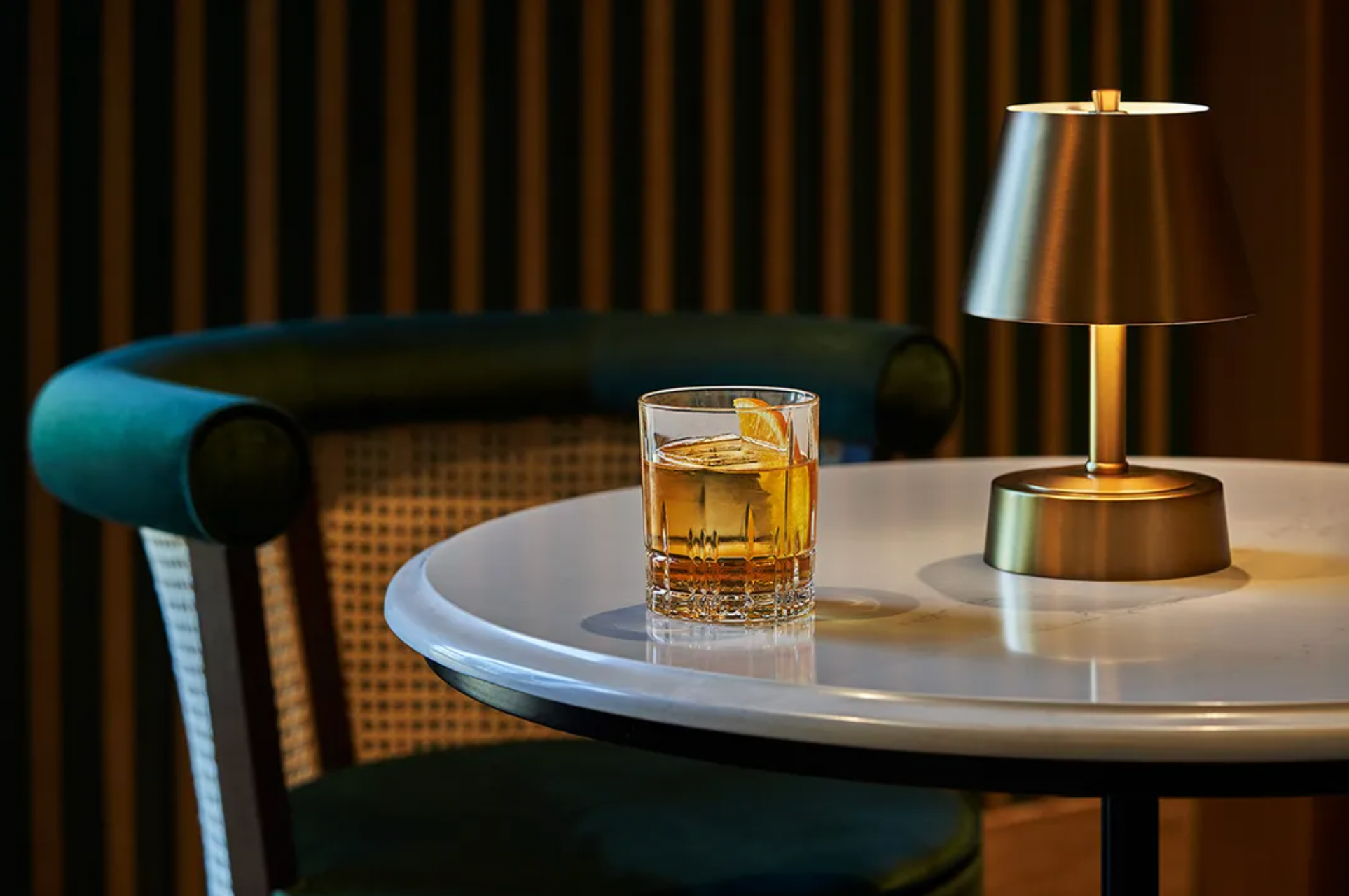 Cordless Luxury Lamps for Hospitality Design