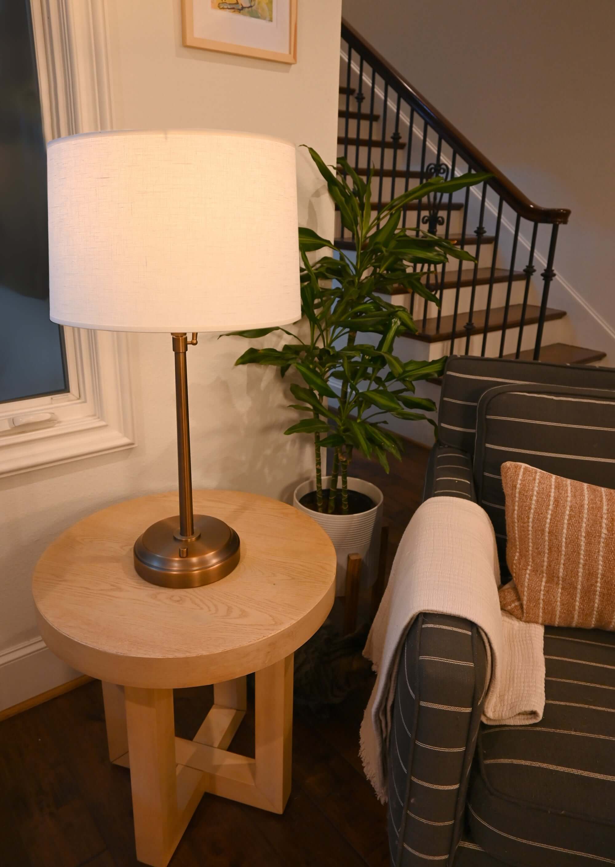 alexis drum lamp in antique brass metal finish, rechargeable battery operated