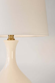 bartlett cordless lamp detail of shade