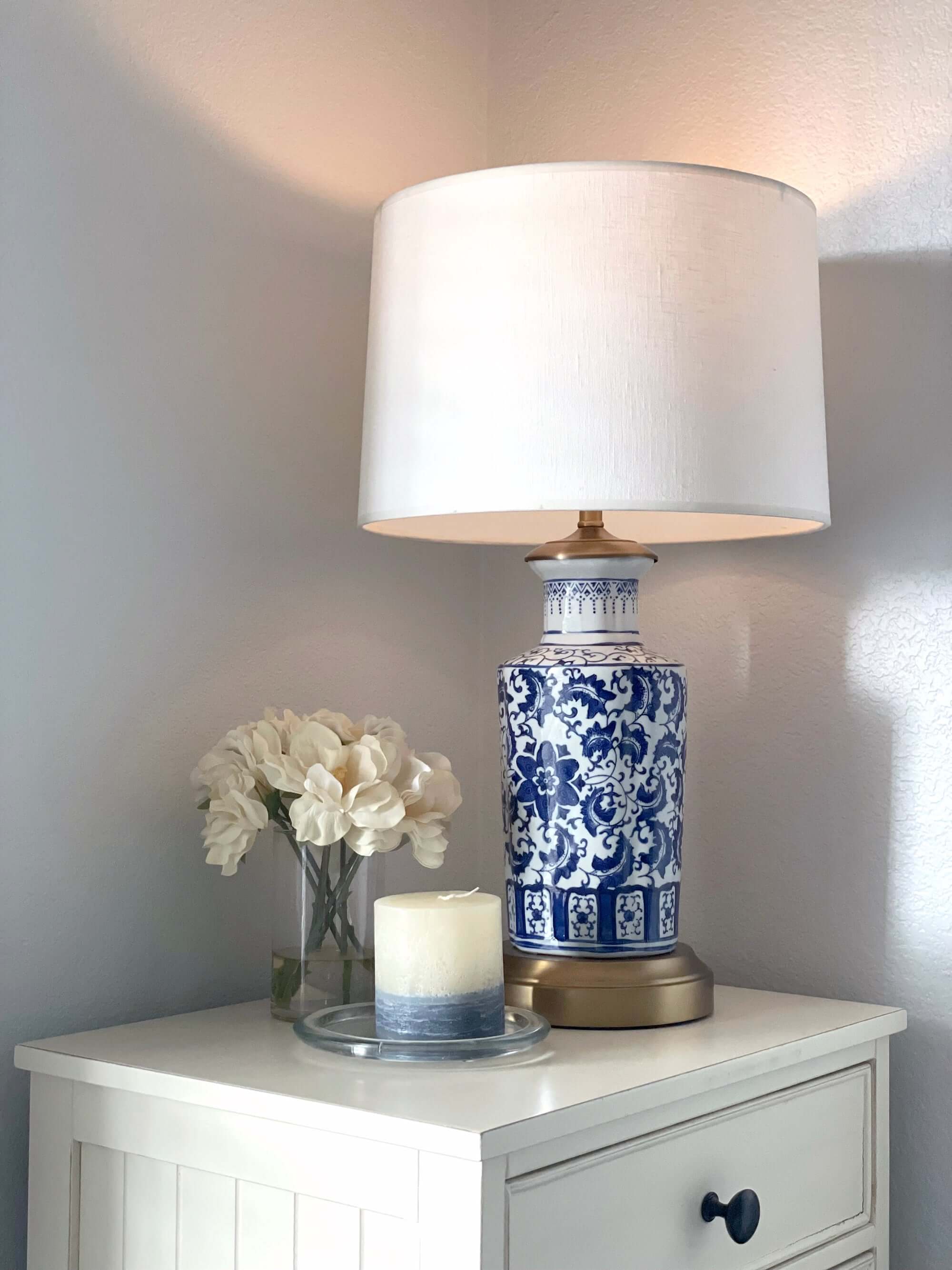 elaine cordless battery operated table lamp by modern lantern