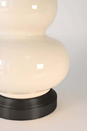marilyn made in usa ivory ceramic lamp detail on black metal